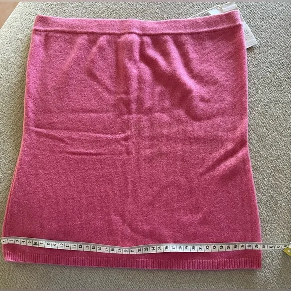 Thesaurus Women tank top, pink color. Cashmere. - Picture 5 of 10